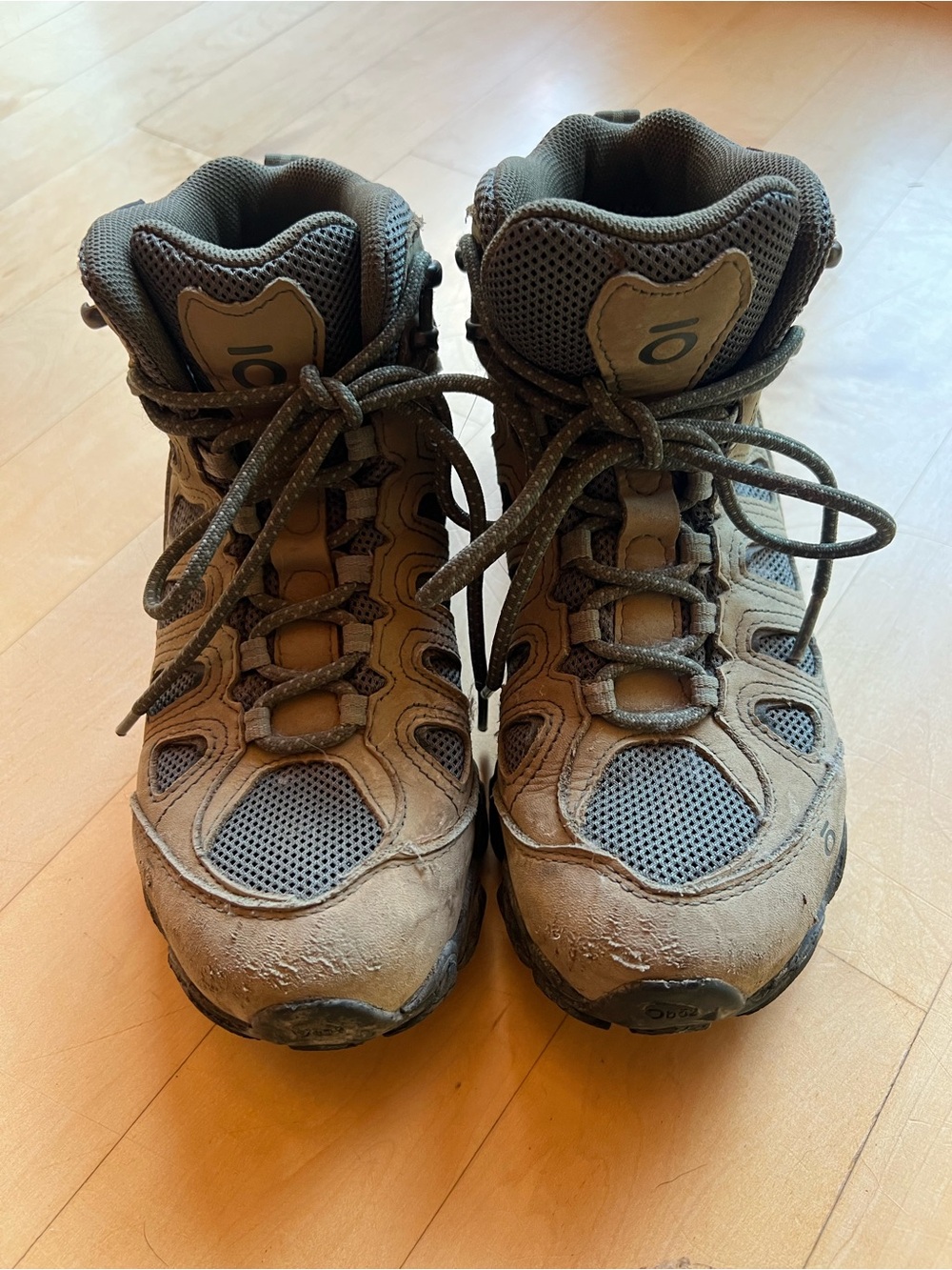 Women’s Oboz Sawtooth Hiking Boots